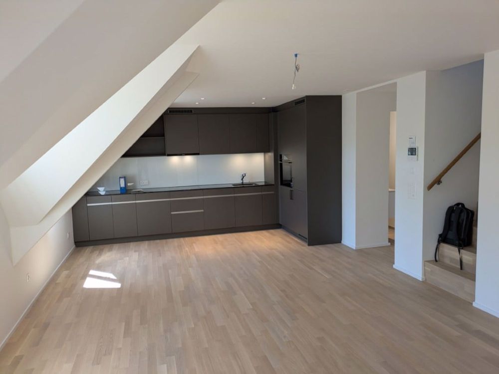 Erstvermietung nach Totalsanierung – An bester Lage in Zürich-Oerlikon - Bild 4