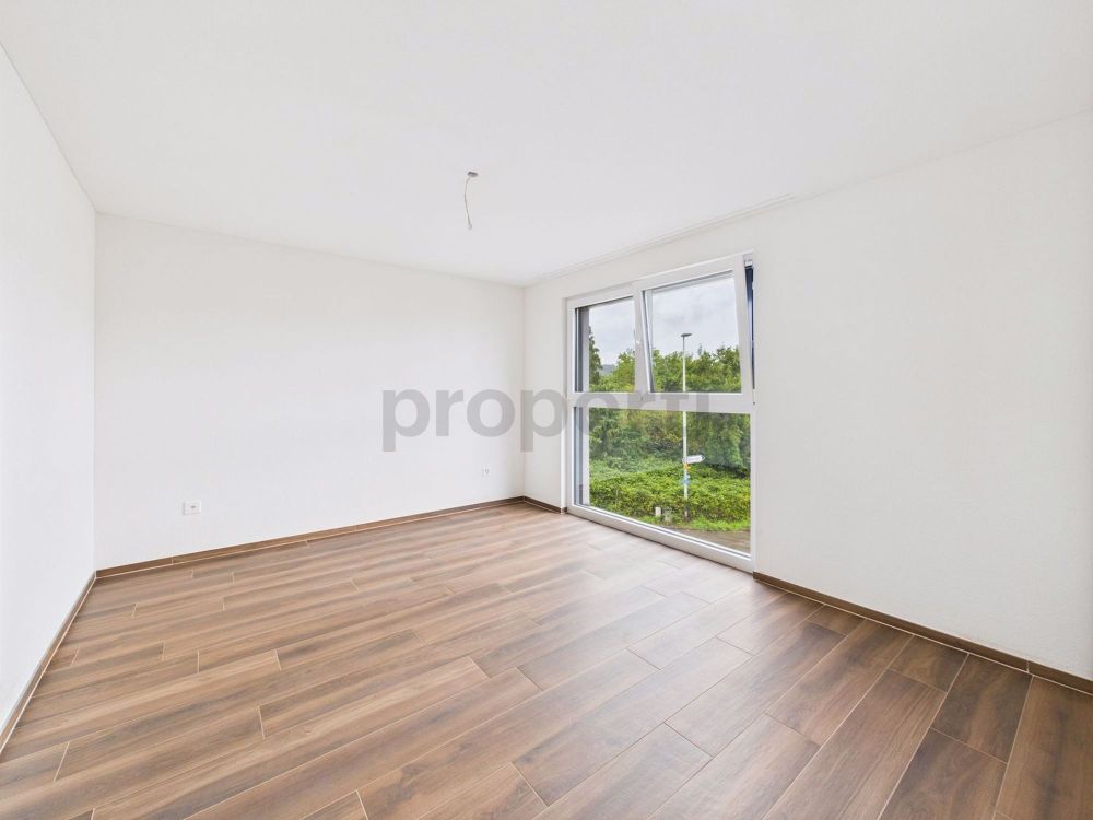 Neubau-Traum in Menziken Lichtdurchflutete 4.5-Zimmer-Wohnung mit Stil und Komfort - Image 4
