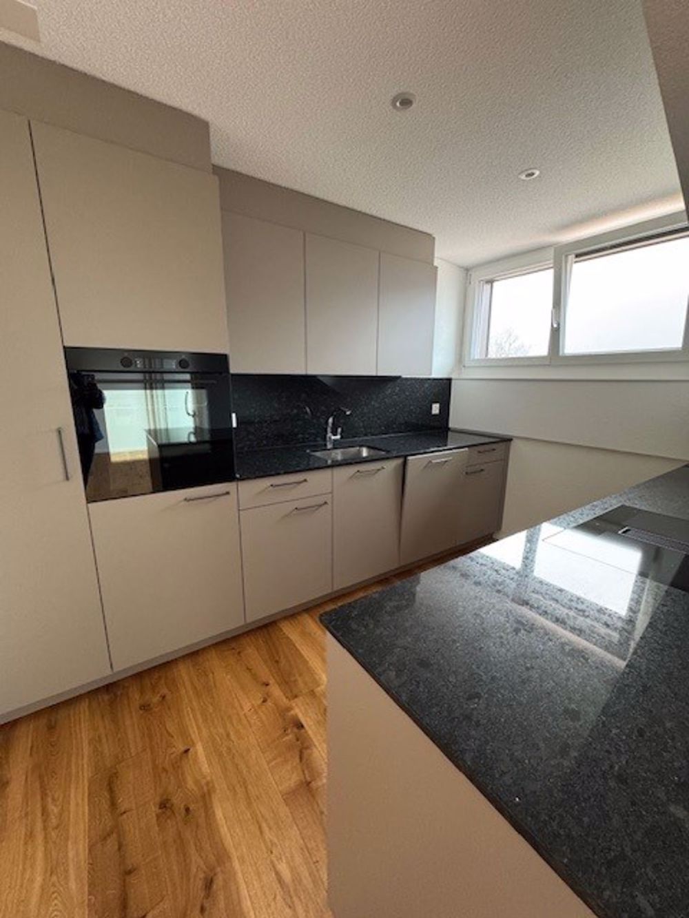Tolle 4.5-Zimmer-Wohnung - Erstbezug - Bild 4