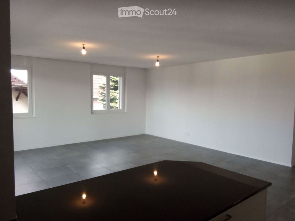 Moderne 3.5-Zimmer-Wohnung im Eigentumsstandard, Dorfstrasse 6, Ins - Bild 4