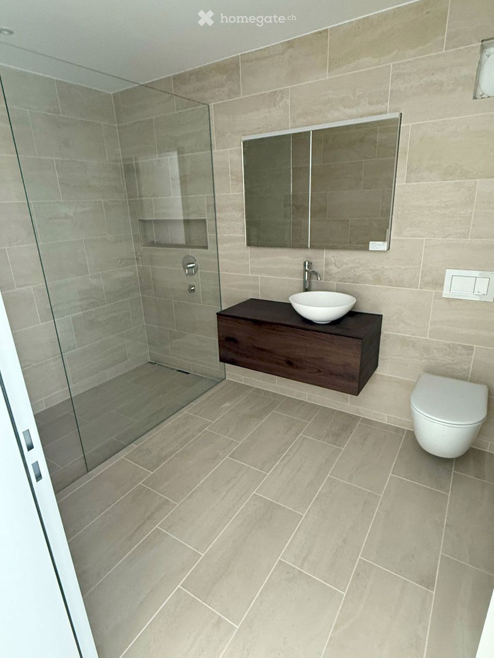 Exklusive 3.5-Zimmer-Wohnung mit atemberaubender Seesicht in Richterswil - Bild 3