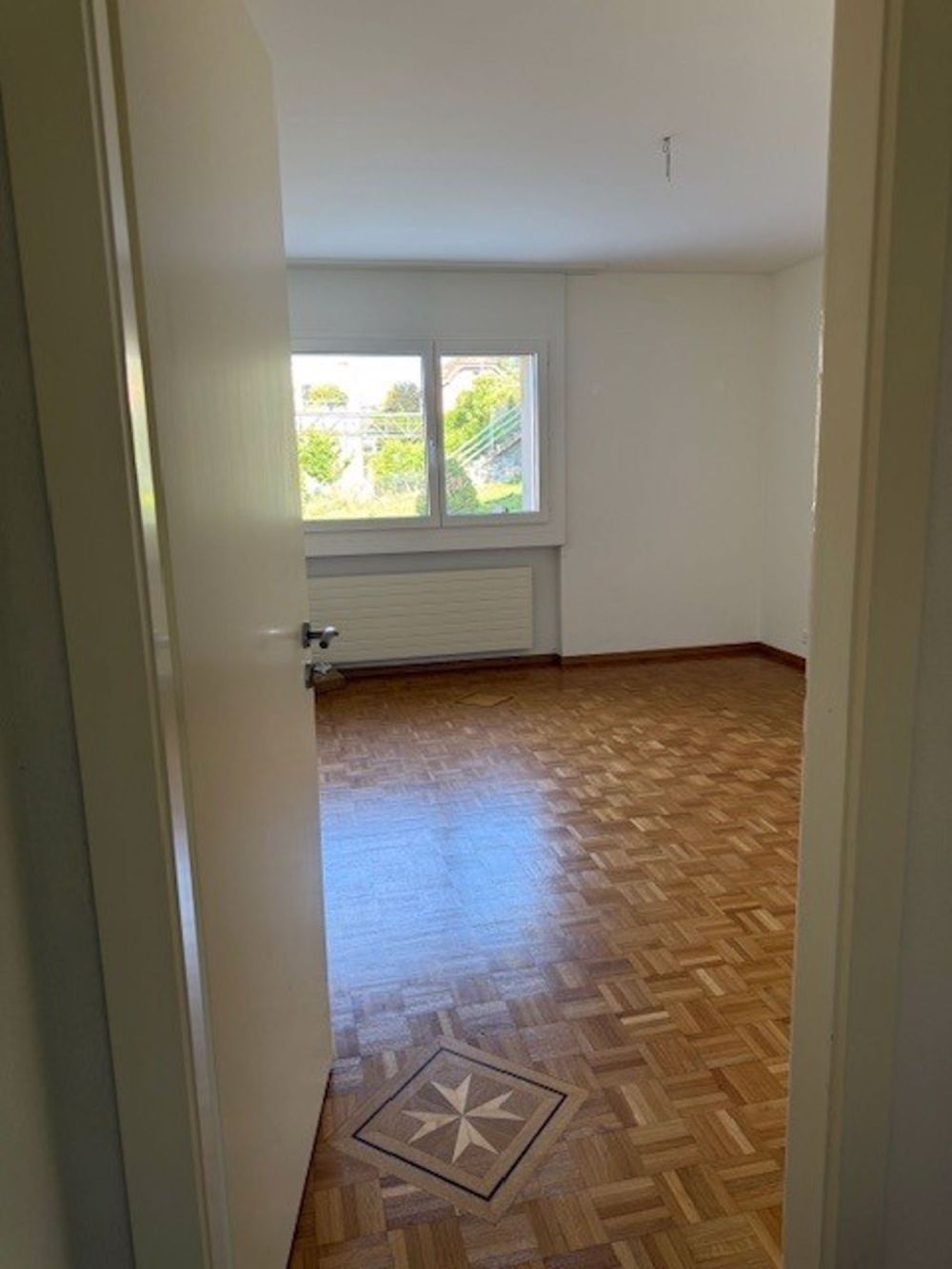Geräumige 5.5-Zimmer-Wohnung mit atemberaubendem Seeblick in Corseaux - Bild 7