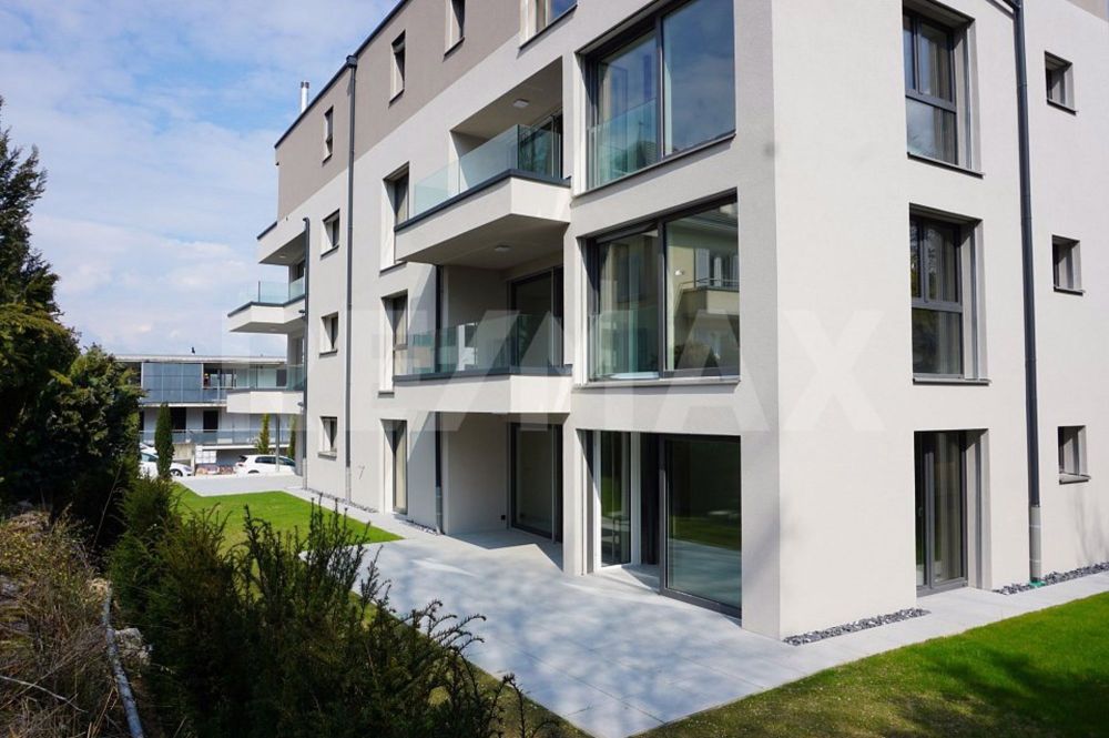 Traumhafte 3,5-Zimmer-Wohnung am Paganaweg 10 in Murten - Bild 1