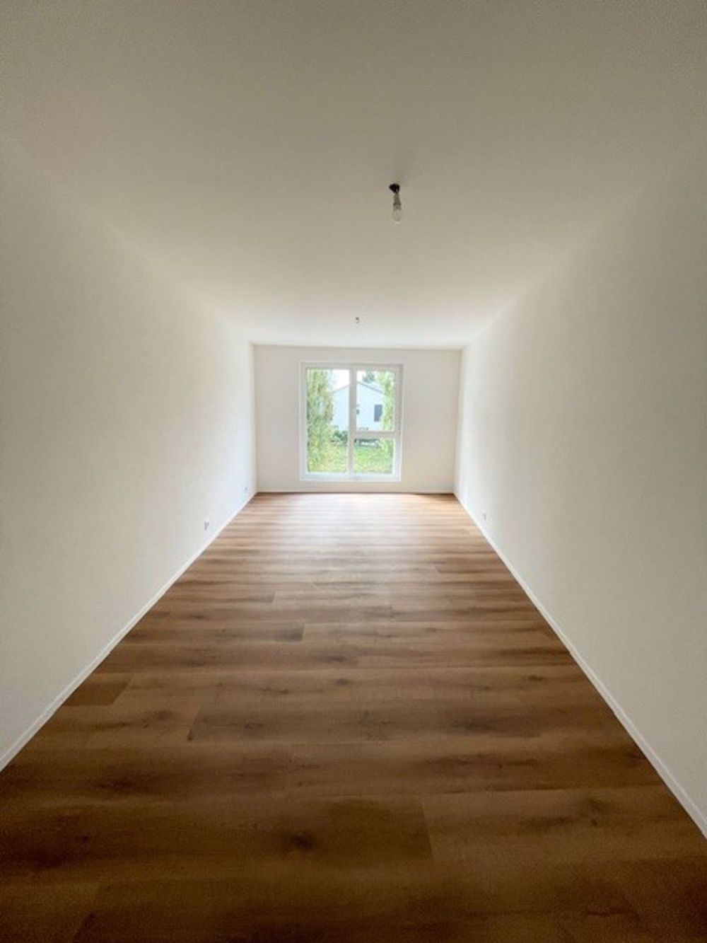 Neubau / Noch zwei 4,5-Zimmer-Wohnungen verfügbar - Bild 5