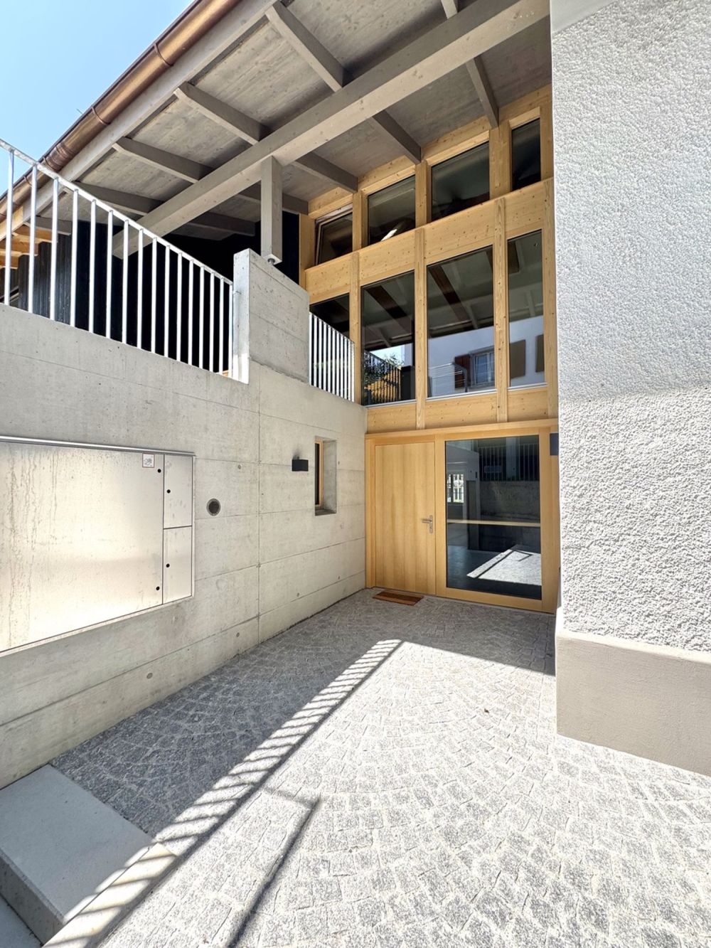 5.5 Zimmer Haus angebaut, Top Ausbau - Bild 2