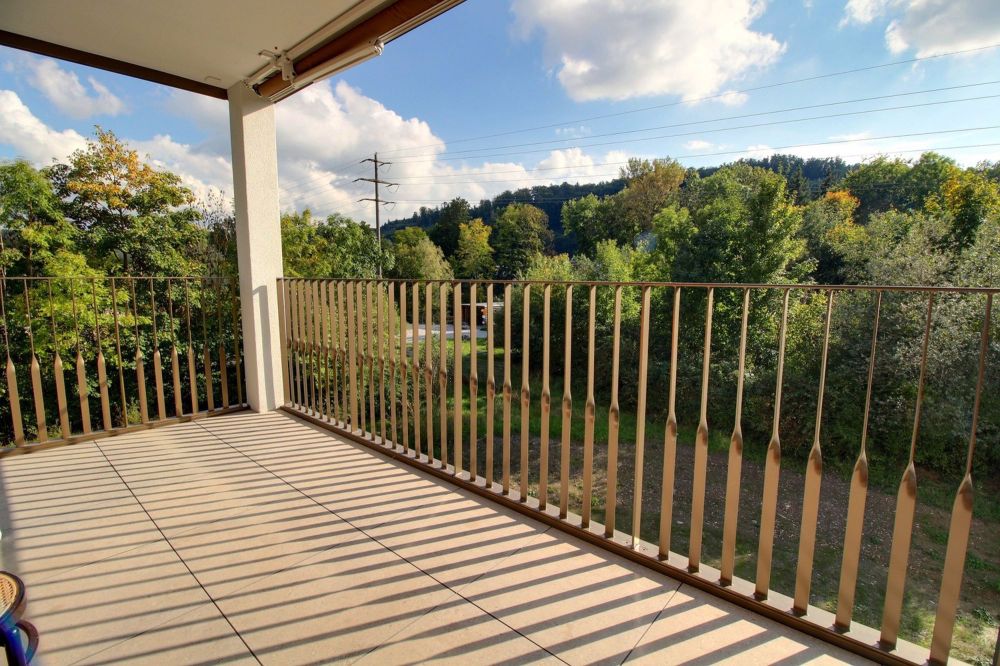 Prächtige 4.5-Zimmer-Wohnung in Marly - Balcon 2