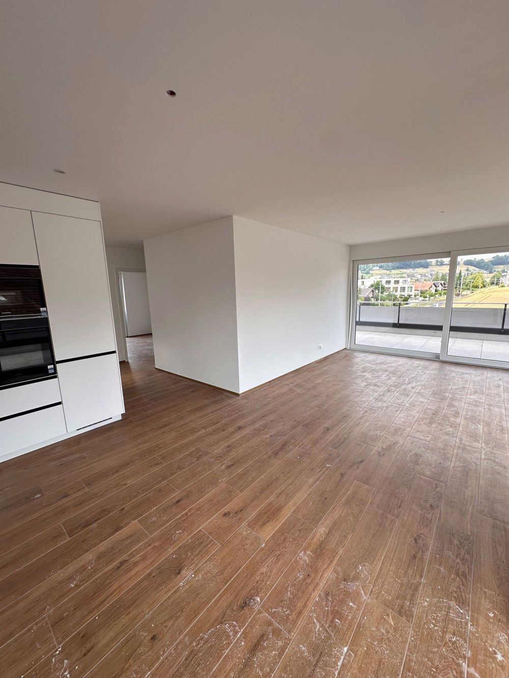 Moderne 4.5-Zimmer-Dachwohnung mit Panoramablick in Huttwil - Bild 6