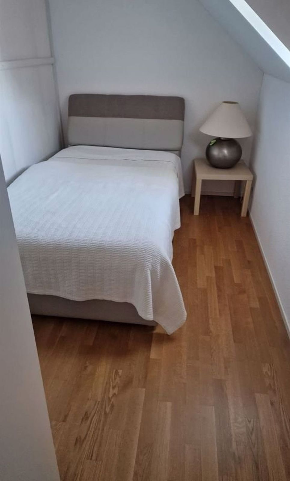 Schöne 1.5-Zimmerwohnung im Dorfkern zu vermieten - Separaten Schlafzimmer