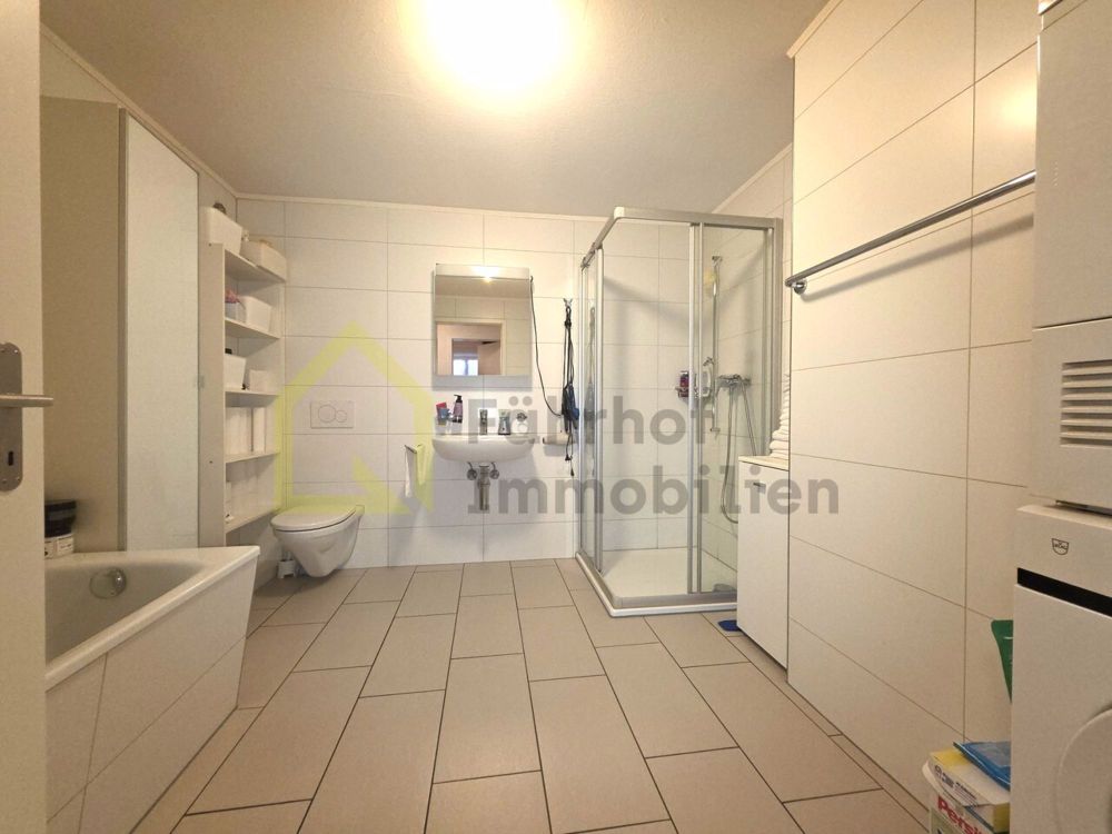 Sonnige Familienwohnung mit Sitzplatz - Bild 4
