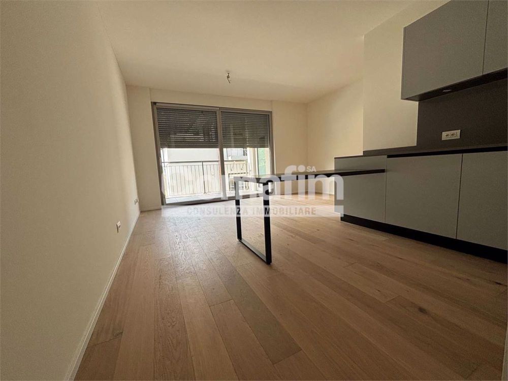Chiasso: 2,5 Zimmer im 1. Stock - Modern mit Terrasse - Bild 3