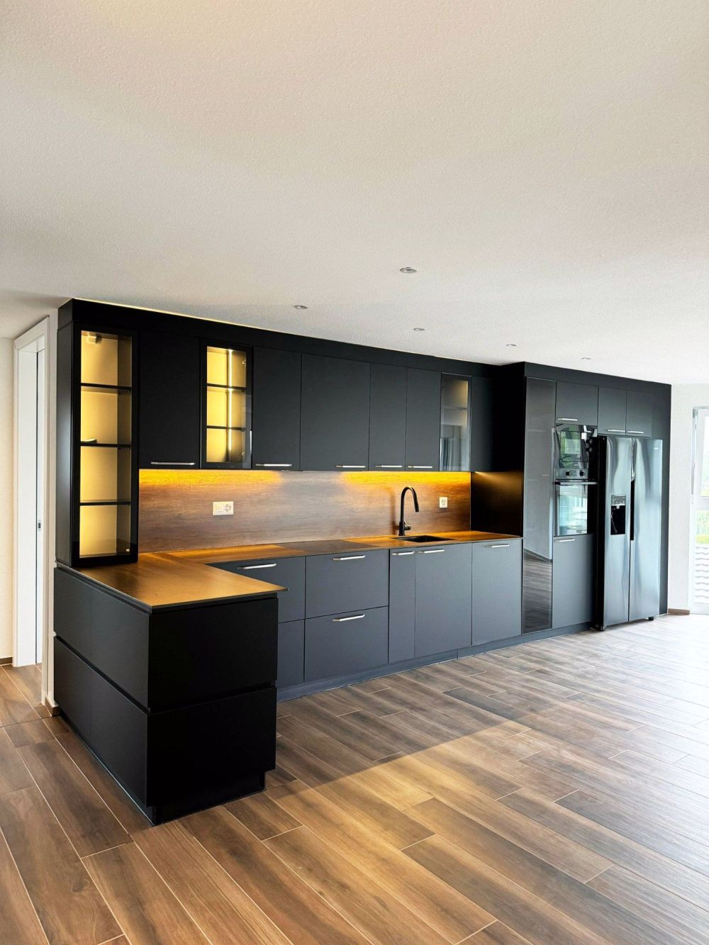 Neubauwohnung in Menziken 4.5 Zimmer Wohnkomfort - Bild 1