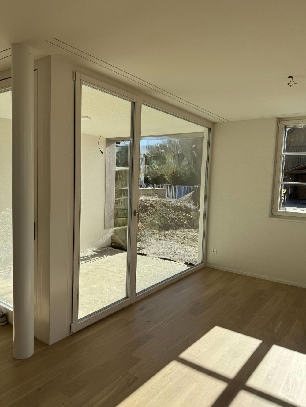 Idyllische 4.5 Zimmer-Wohnung im ruhigen Nürensdorf - Bild 6