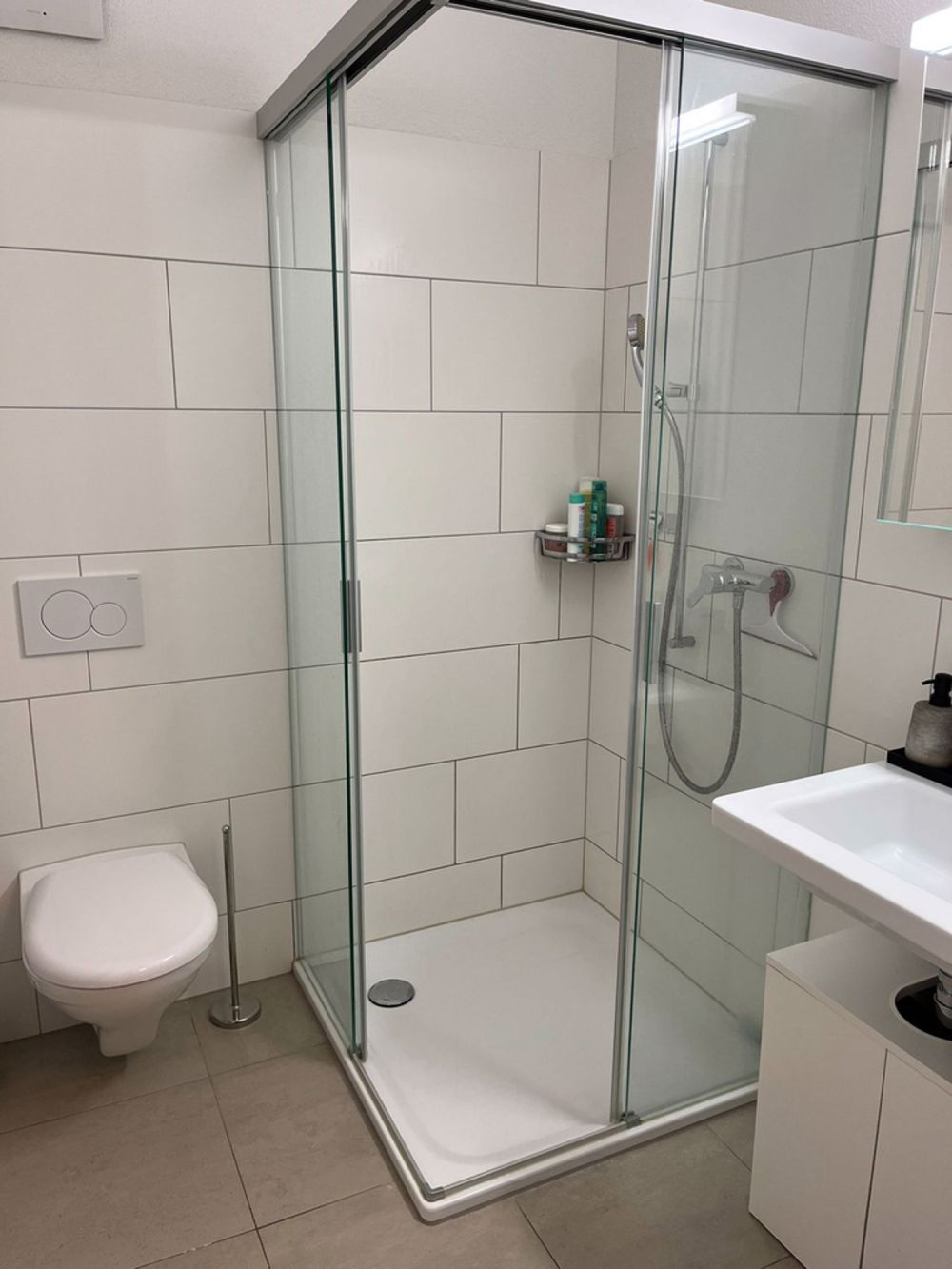 Helle Wohnung in modernem Neubau - WC/Dusche