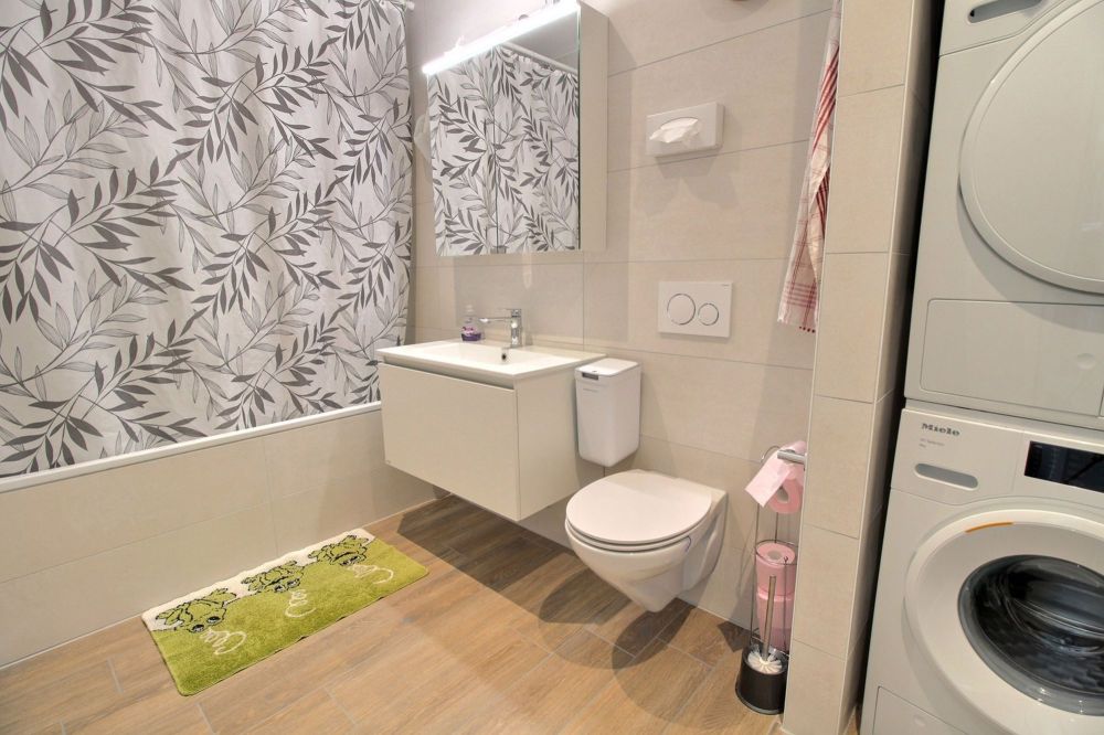 Prächtige 4.5-Zimmer-Wohnung in Marly - Salle de bain