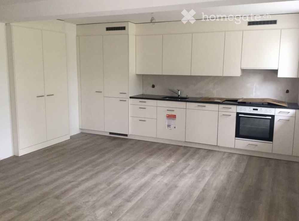 moderne, attraktive 3.5 Zi-Wohnung im Zentrum - Bild 4