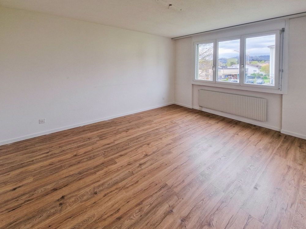 Zentral gelegene 3.5 Zi. Wohnung - obj-3521-mfh-moosstrasse6a-abtwil-124826