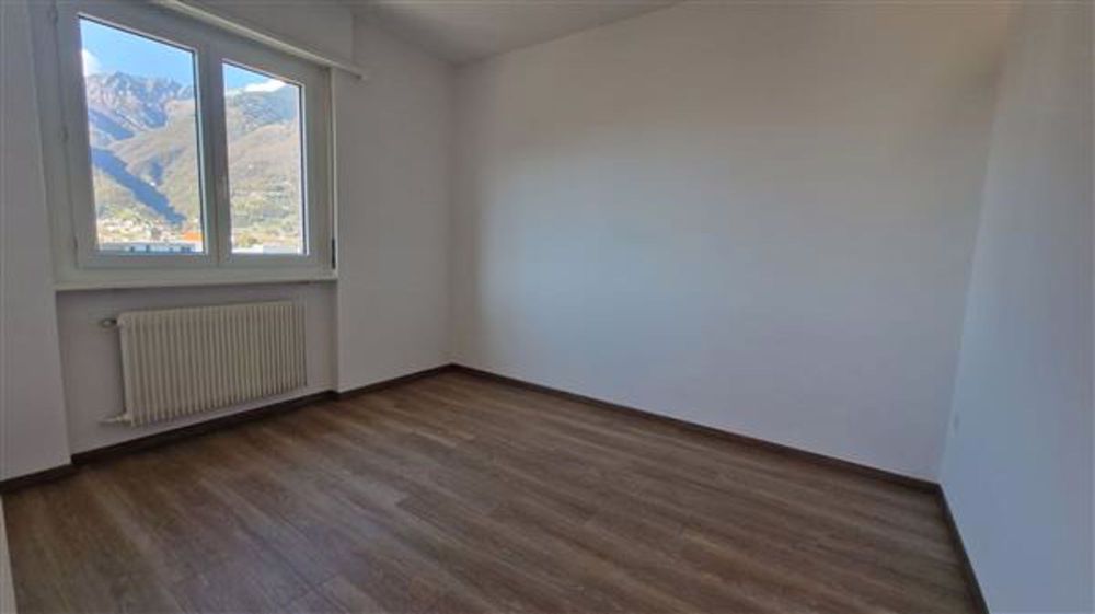Giubiasco: Appartamento 3.5 locali - Camera