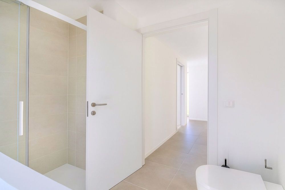 MONTEGGIO 2.5 mit Garten | Miete 1'600 | Nebenkosten 150 | Parkplatz 100 - Bild 4