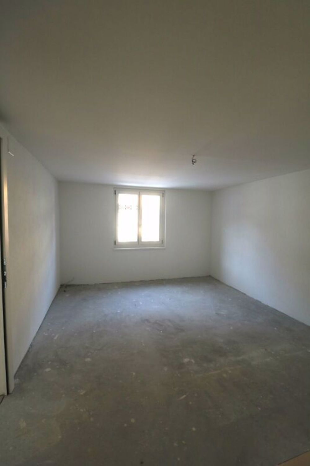 Erstbezug nach Sanierung: 2.5 Zimmerwohnung in Neunkirch - Bild 4