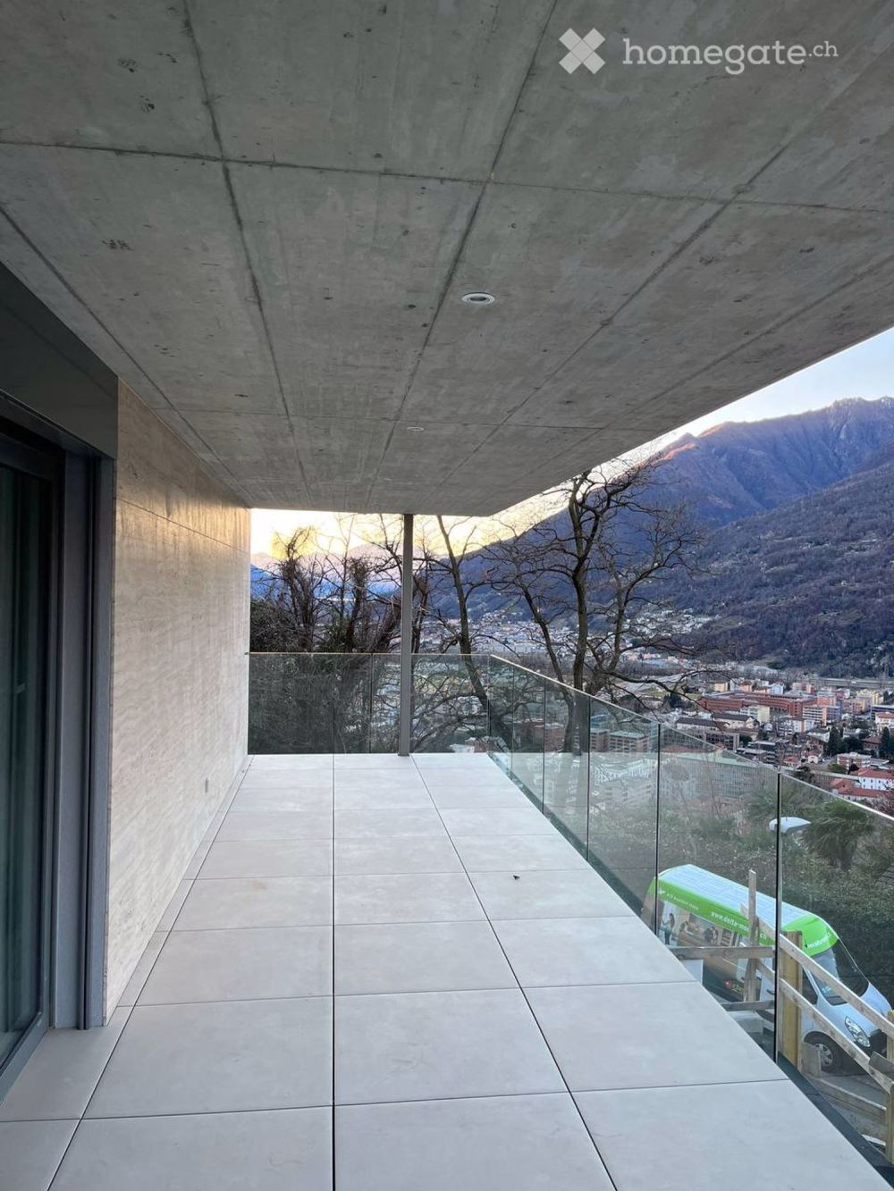 Stunning 4.5-Room Apartment with Mountain Views in Bellinzona - Bild 13