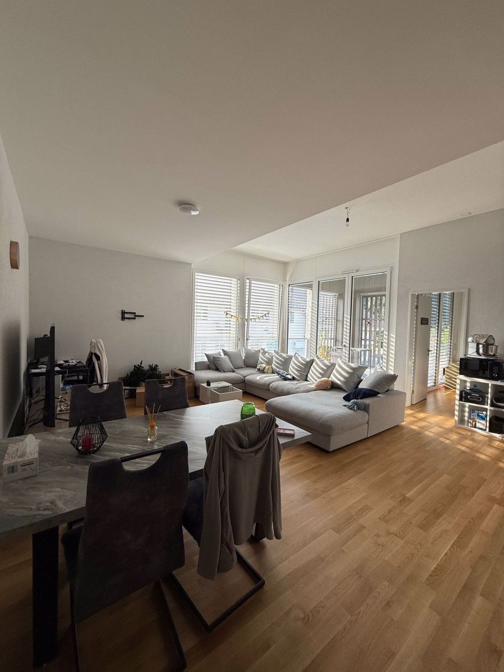 Wohnen am Ilfiskreisel - helle 3.5-Zimmerwohnung - Bild 2