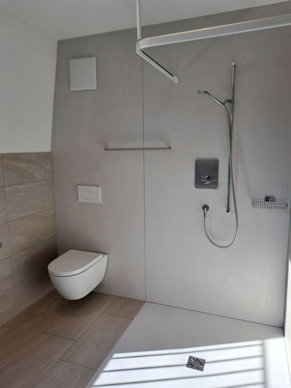 Helle 3.5 Zimmer-Wohnung - Bild 7