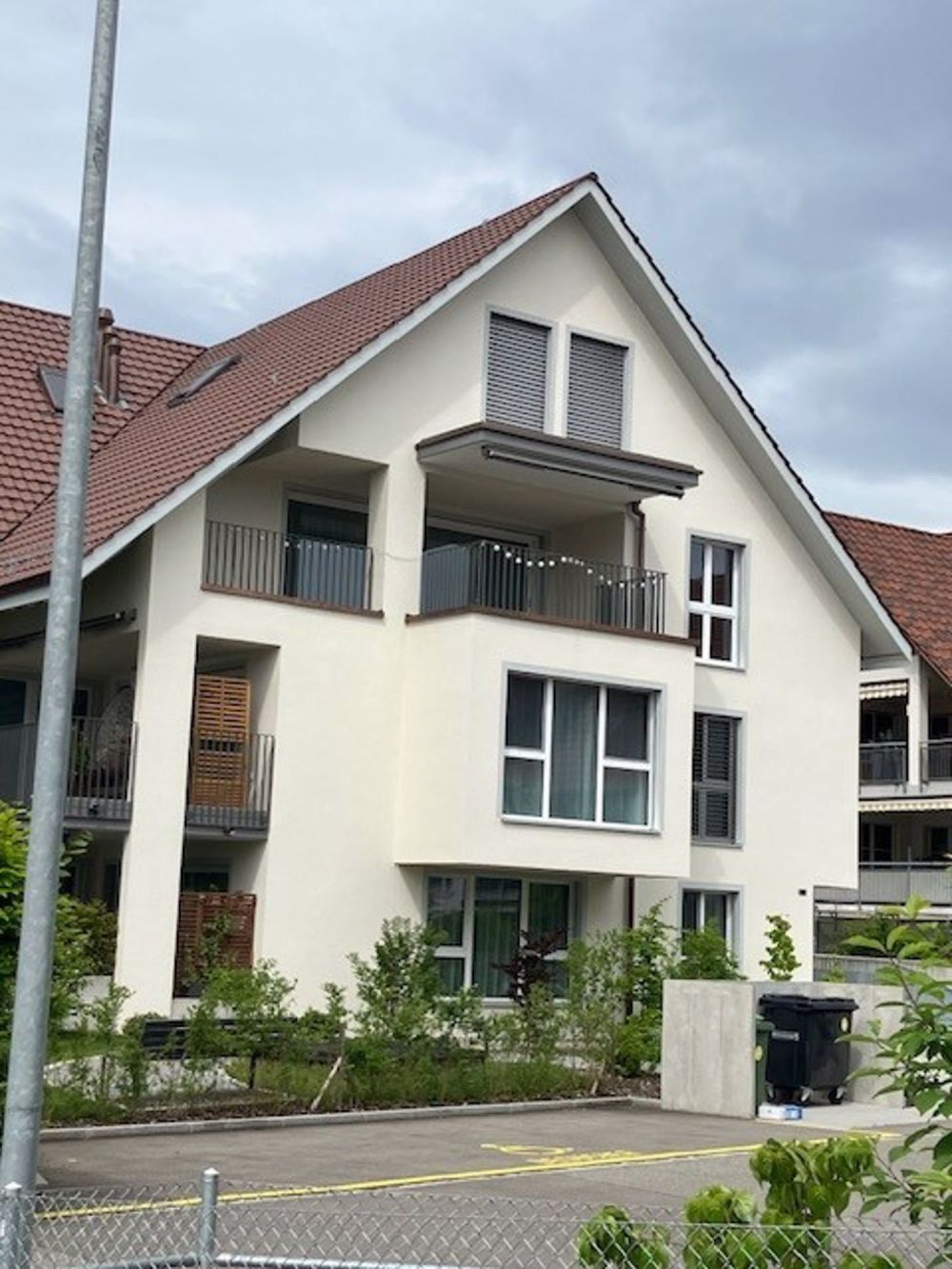 Wohnen an ruhiger Lage und trotzdem zentral Embrach - Bild 1