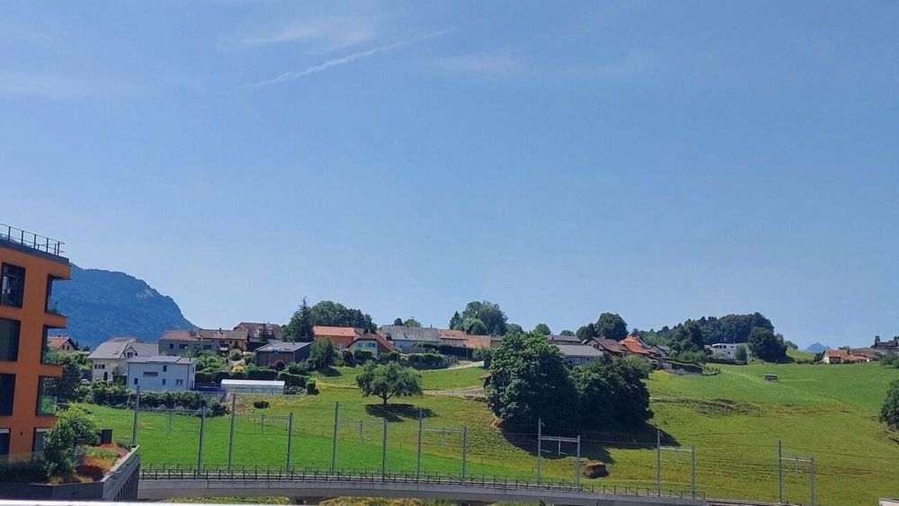 Attika mit Panoramaterrasse und 2 Suiten im Neubau - Bild 12