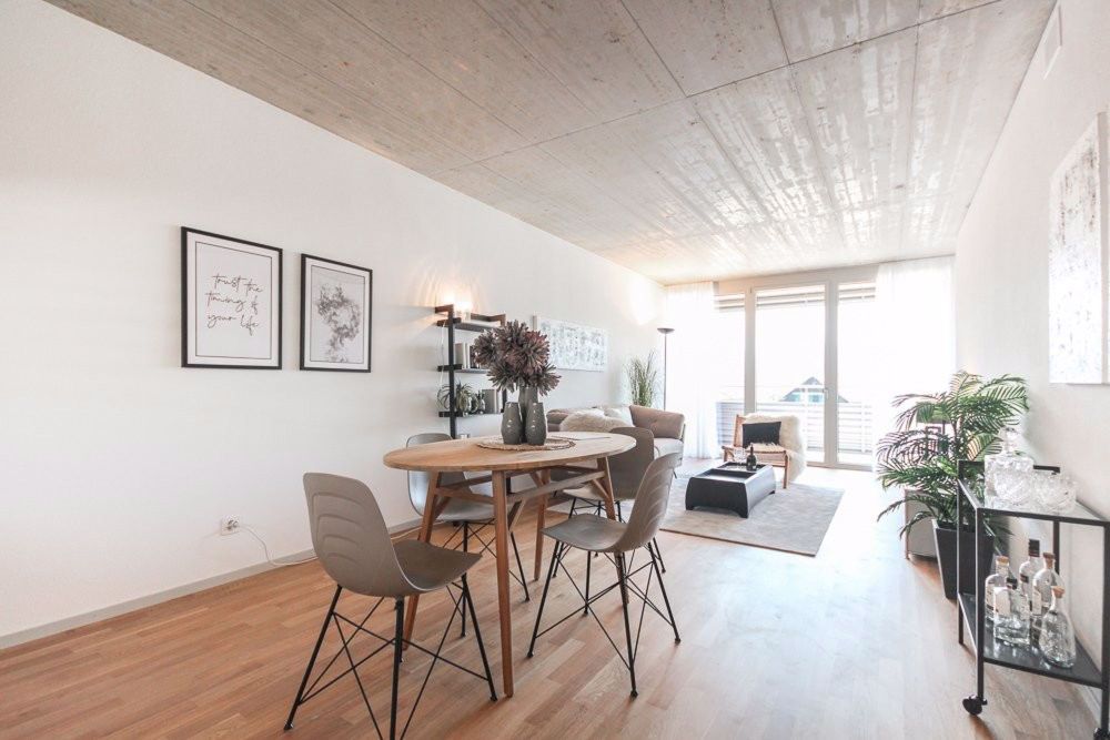 Erstbezug: Helle 2.5-Zimmer Neubauwohnung mit Balkon - Bild 1