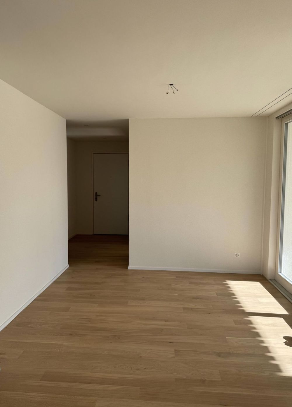 Idyllische 4.5 Zimmer-Wohnung im ruhigen Nürensdorf - Bild 7