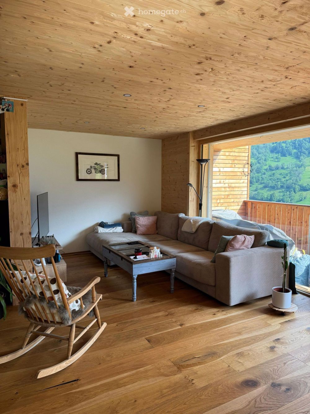 Moderne 3.5-Zimmer-Wohnung in ruhiger Lage in Conters im Prättigau - Bild 3