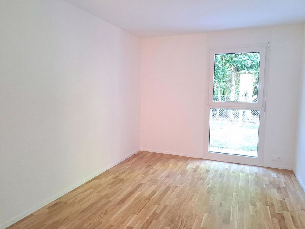 Luxuriöse 4.5-Zimmer-Wohnung neu mit 124 m2, Terrasse und Garten - Bild 10