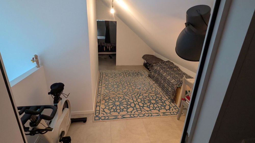 Magnifique appartement récent de 3.5 pièces aux combles, orientation Nord - Bild 9