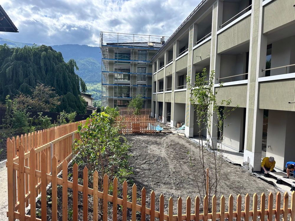 Schlossbungert: Ihr Rückzugsort über dem Dorf (C 2.2) - Bild 1