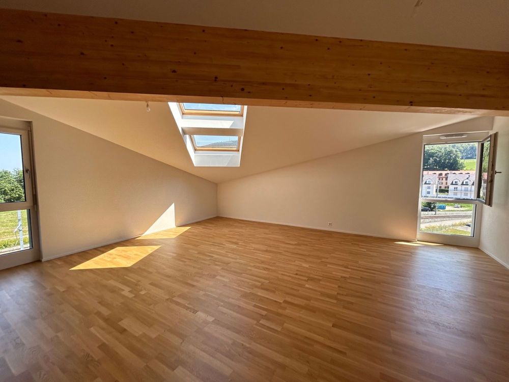 Prächtige 2,5-Zimmer-Dachwohnung in Vallorbe - Bild 3