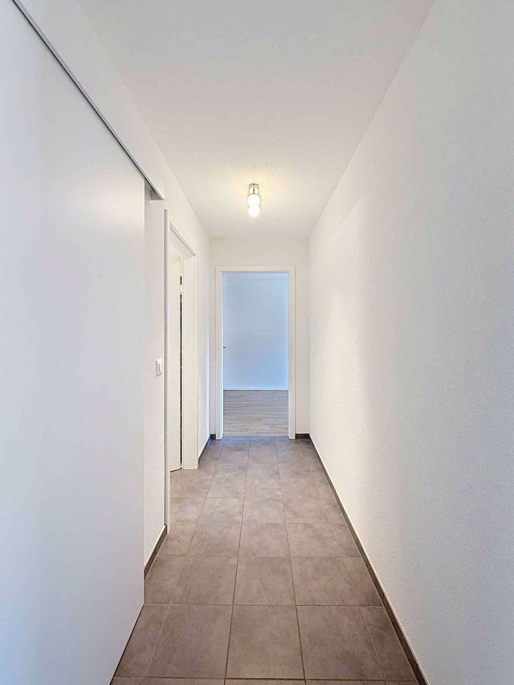 Appartement de 3.5 pièces au 2ème étage - Deuxième hall