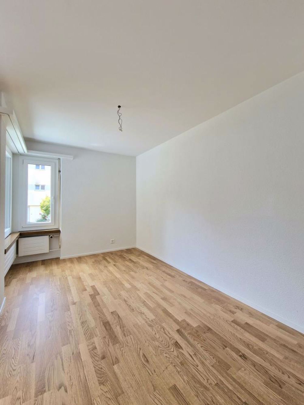 Die Gelegenheit! Erstbezug einer neu sanierten 3.5-Zimmerwohnung in Af - Zimmer