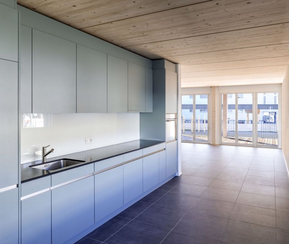 Moderne, geräumige 2,5 Zimmer Wohnung, Neubau - Bild 1