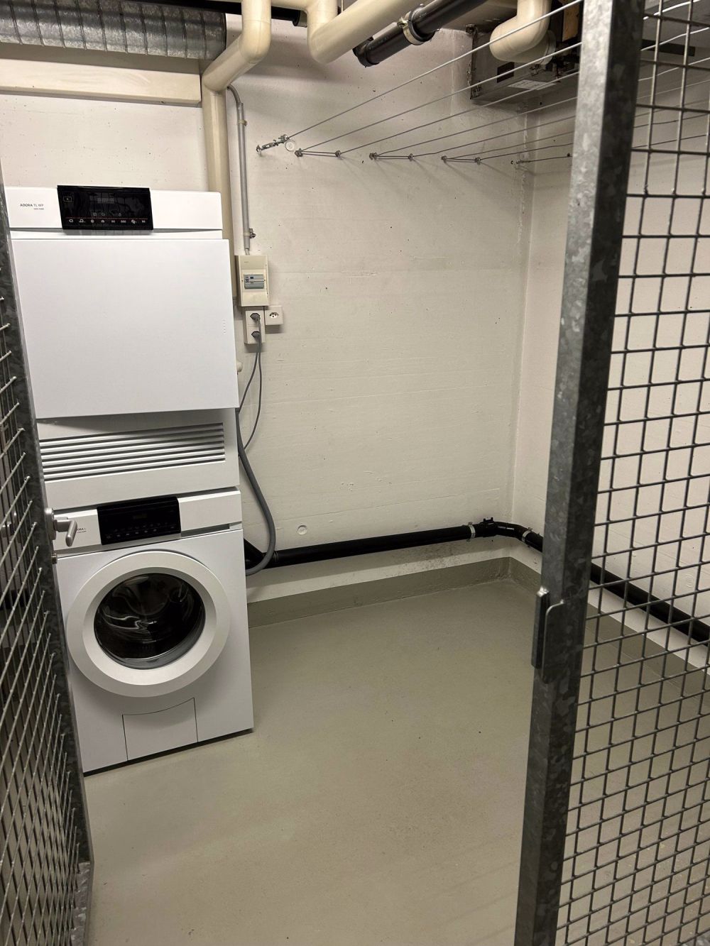 Zentrale 4.5-Zimmer-Wohnung (2. OG) mit Balkon - Bild 12