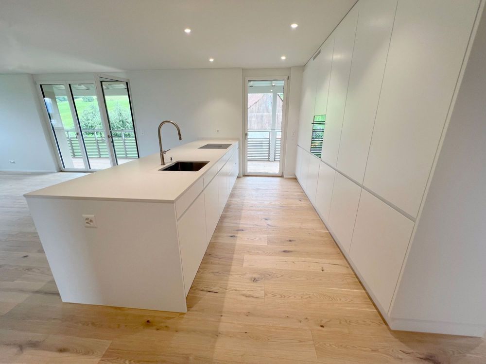 Moderne Neubau-Wohnung an malerischer Lage im Grünen - Bild 3