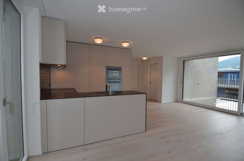 Moderne 3.5-Zimmer-Dachwohnung mit Panoramablick in Goldau - Bild 5