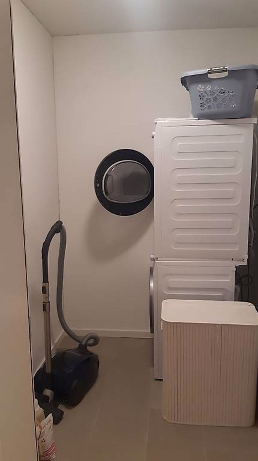 möbl. WG-Zimmer in Neubau, Nähe Bahnhof Regensdorf nur für w - Bild 5