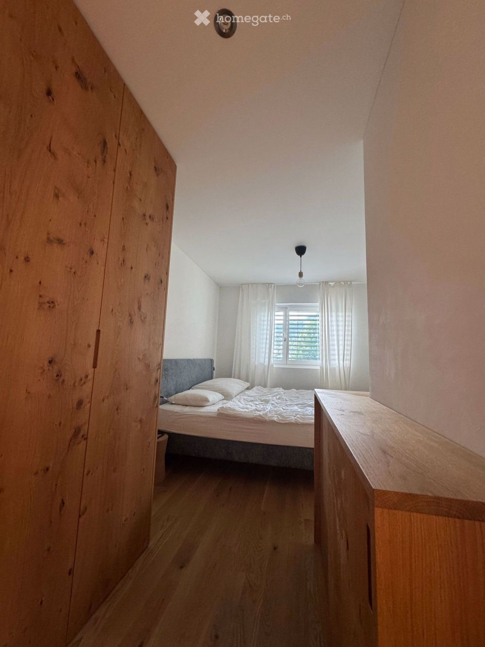 Exkl. 3.5-Zi.-Neubauwohnung als Erstwhg. mit Garten, Balkon und Traumlage am Bergbach in Trin Mulin - Bild 8