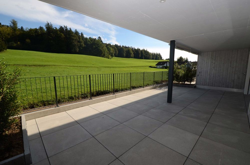 Moderne 2.5 Zimmerwohnung in Rossrüti - Bild 3