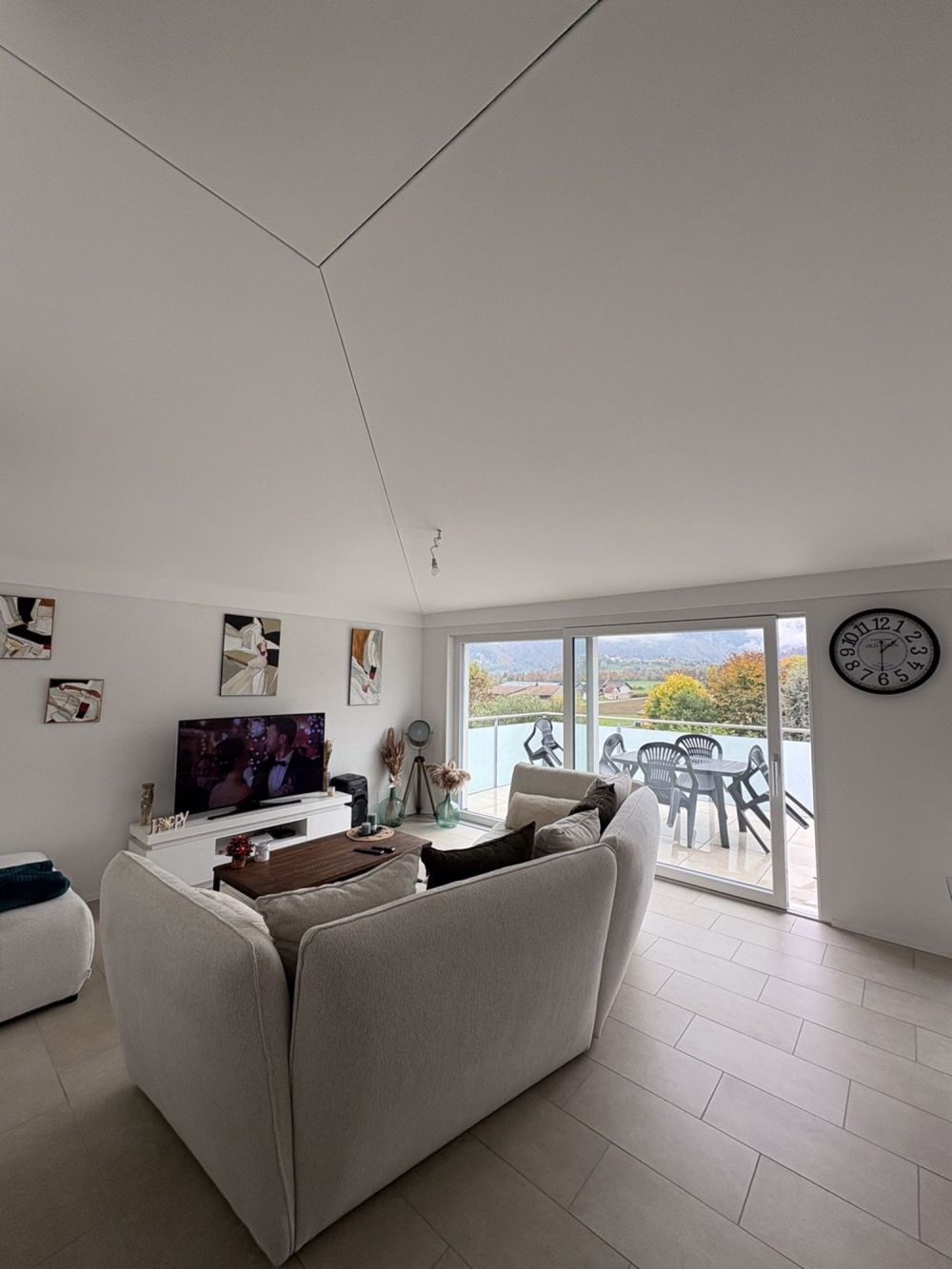 3,5 Zimmer im 3. Stock - Neubau - Bild 1