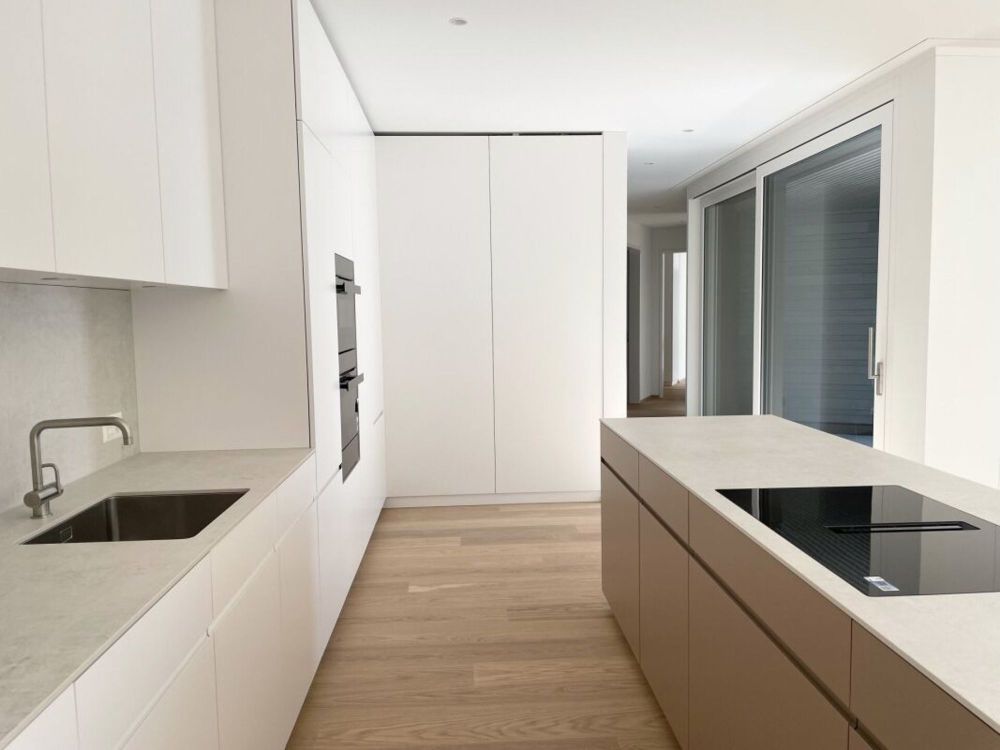 Erstbezug - 3.5 Zimmerwohnung mit Seesicht im Eigentumsstandard - Bild 1