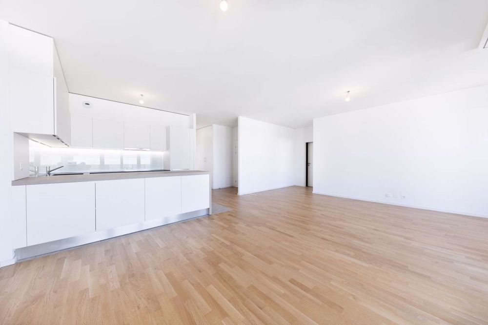 Superbes Dachgeschoss Neubau mit Panoramablick - Bild 8