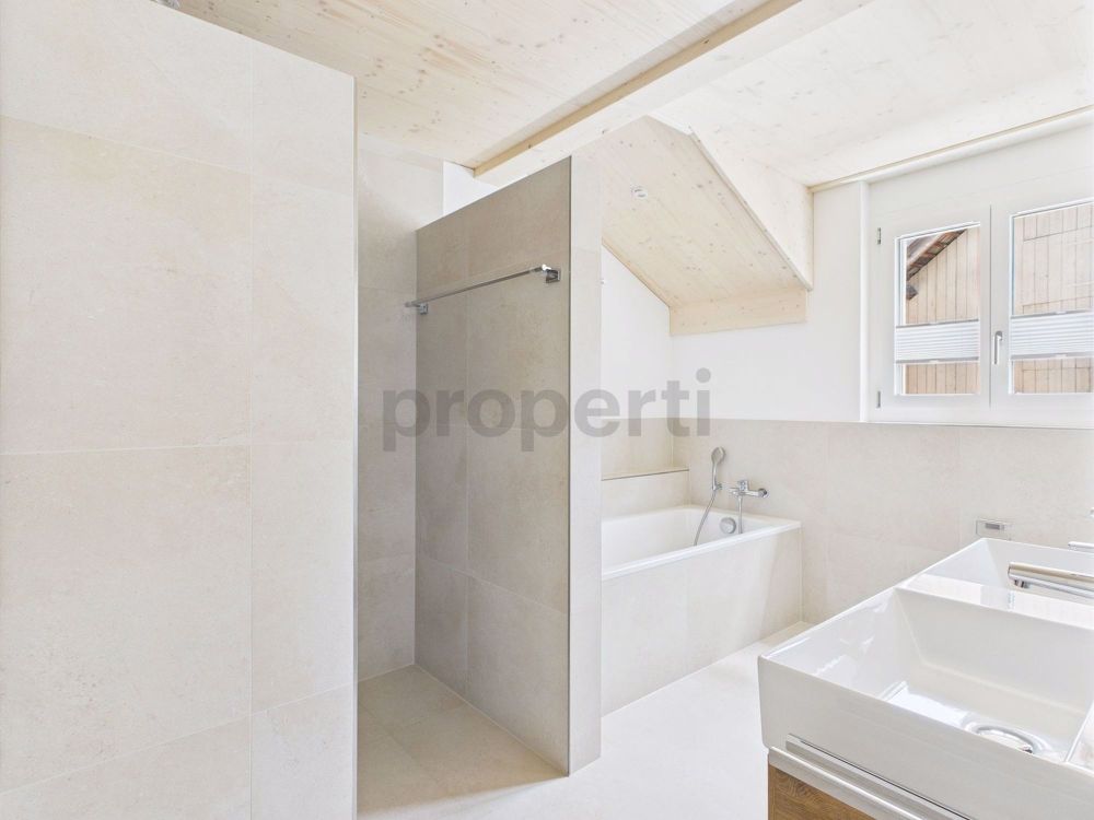 Traumhafte Dachwohnung in Hasle, Kanton LU - Modernes Wohnen mit einzigartigem Charme - Image 8