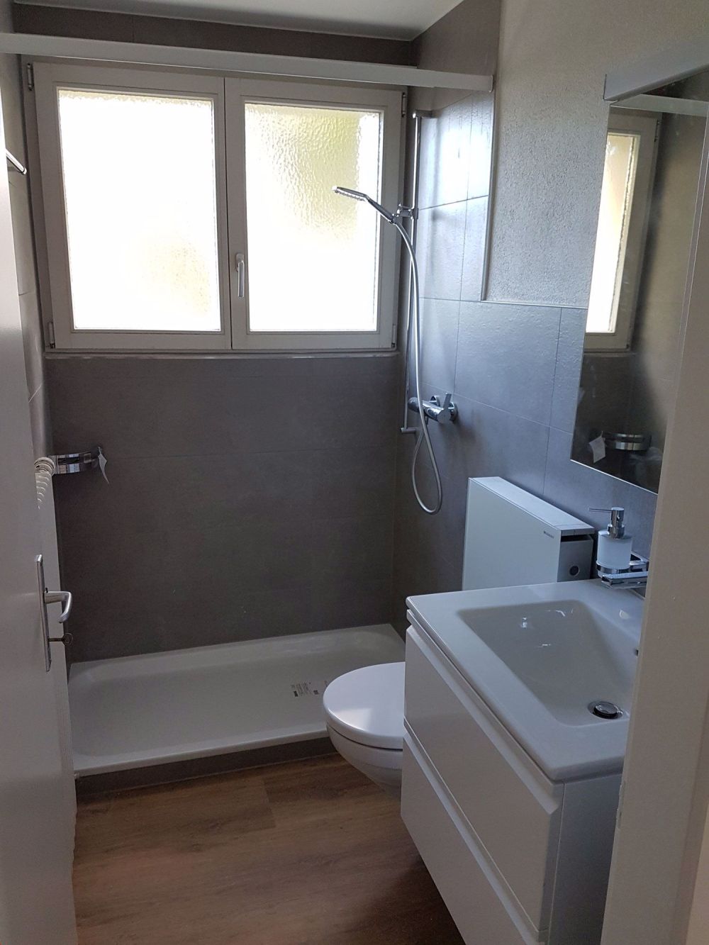 Moderne 3.5-Zimmer-Wohnung in Richigen an ruhiger Lage - Bild 4