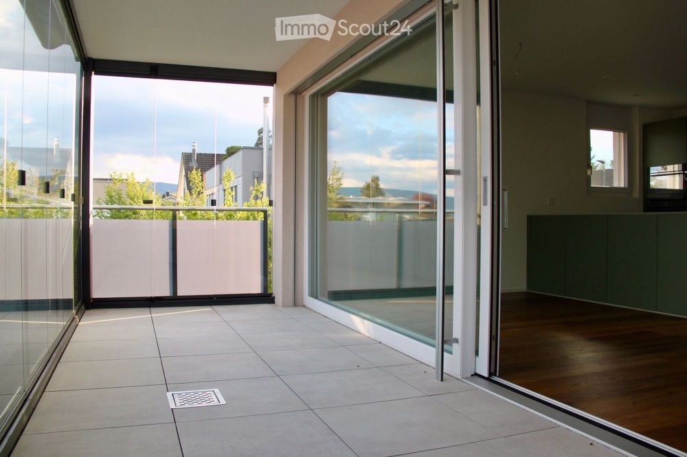 Charmante Duplex-/Maisonette-Wohnung in Oberwil mit Carport und Aussicht - Bild 9
